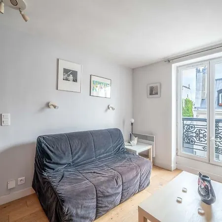 Confortable Centre De Apartment